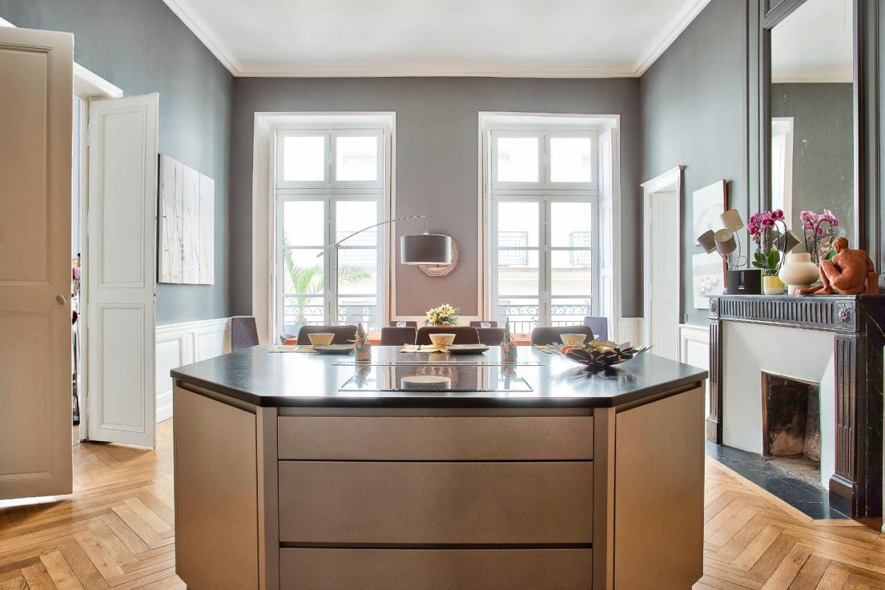 En Plein Centre Ville Appartement D'Exception Нант Екстериор снимка